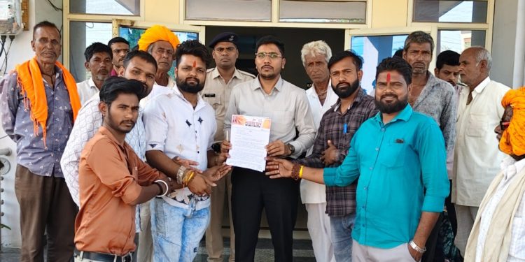 जावरा में भगवा ग्रुप ने अवैध उत्खनन के खिलाफ मोर्चा खोल दिया है।